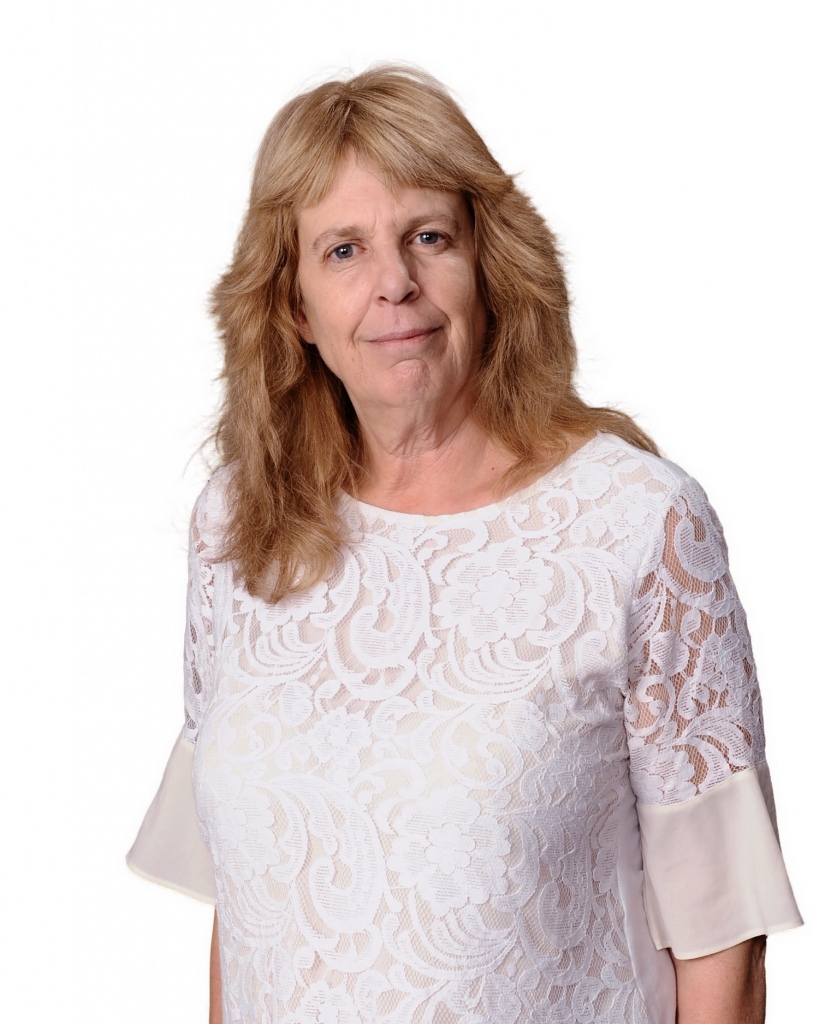 Lisa Hotchkiss, LCSW Sun River Health