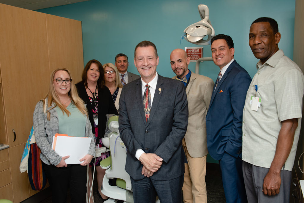 Legislator Samuel Gonzalez visited HRHCare Brentwood 1